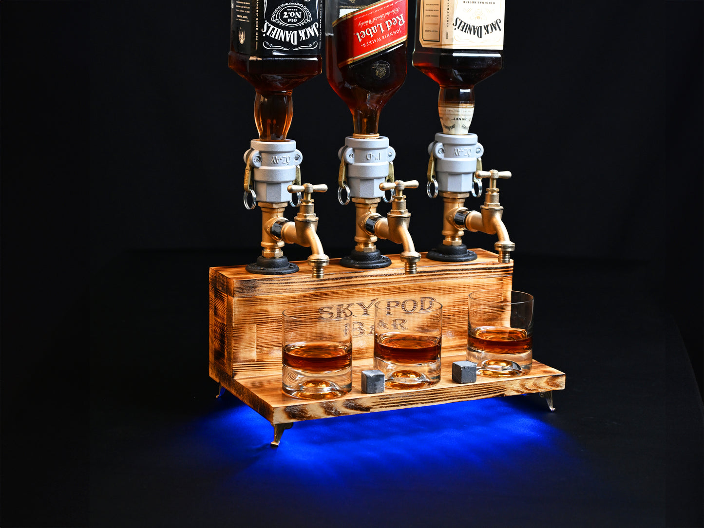 WHITE WOODY - Personalized Wooden Whiskey Dispenser with RGB